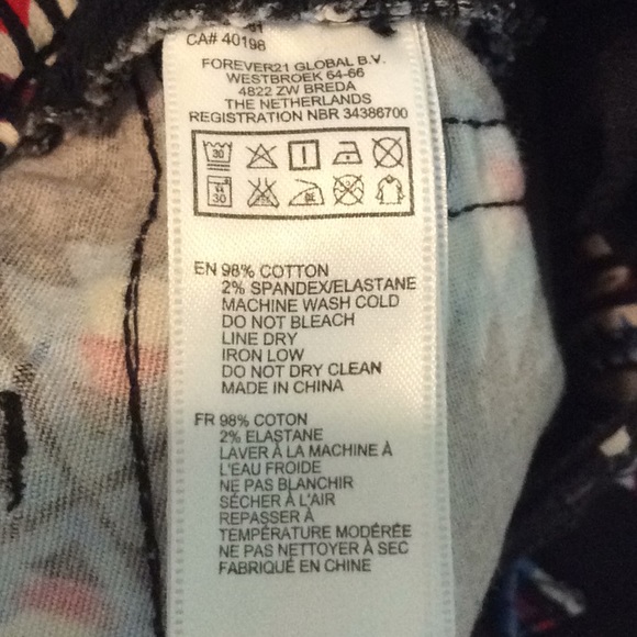 FOREVER 21 stretch pencil legs. - Picture 2 of 6